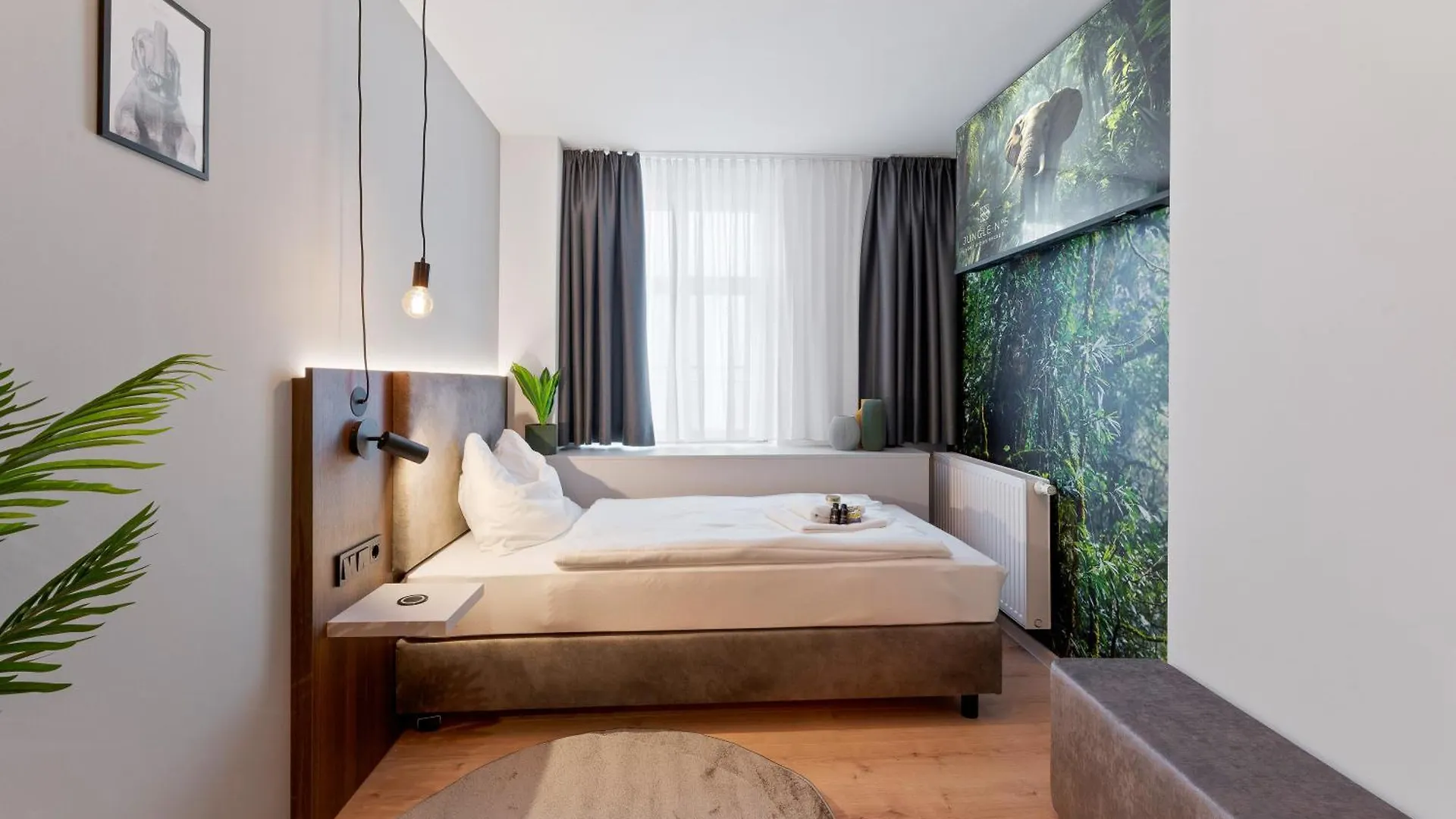 Jungle No5 Boutique Hotel - Stuttgart City-Center 0*,