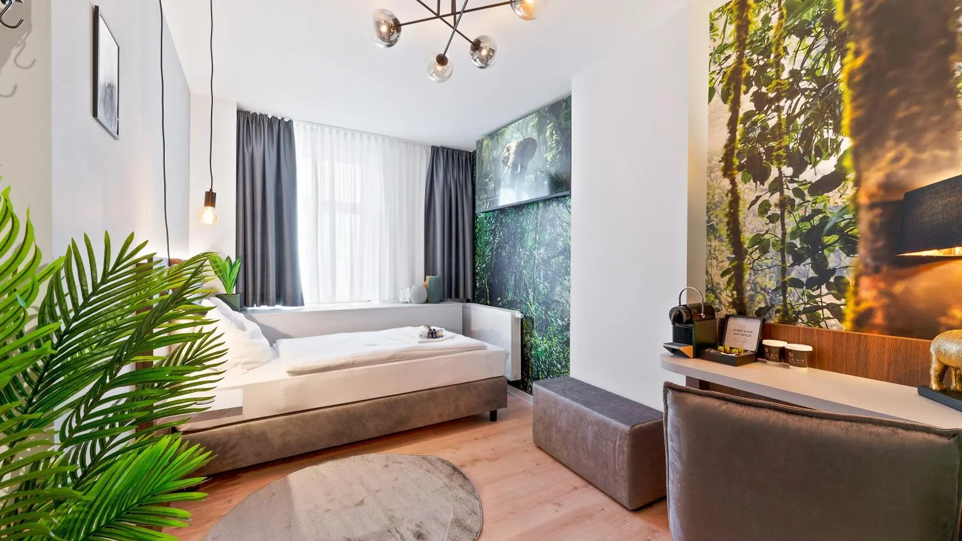 Jungle No5 Boutique Hotel - Stuttgart City-Center 0*,