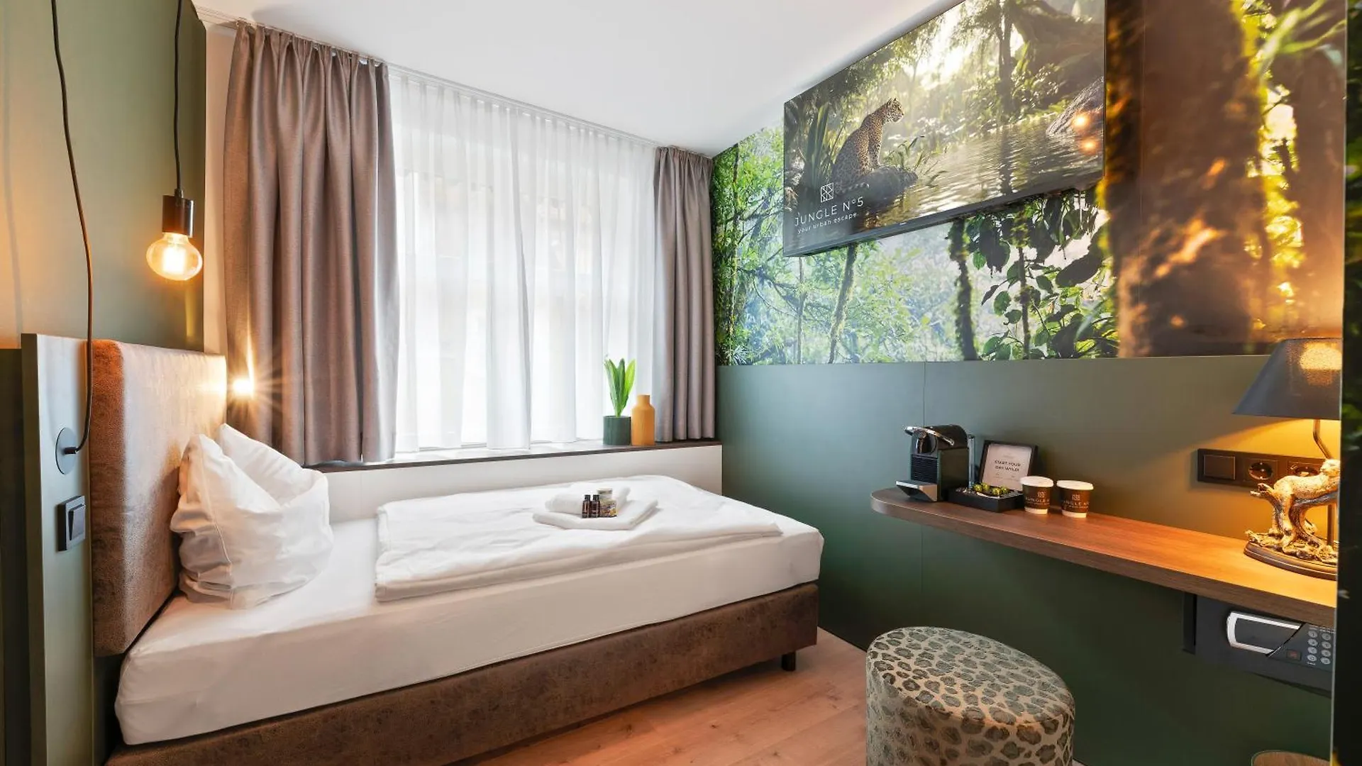 Jungle No5 Boutique Hotel - Stuttgart City-Center